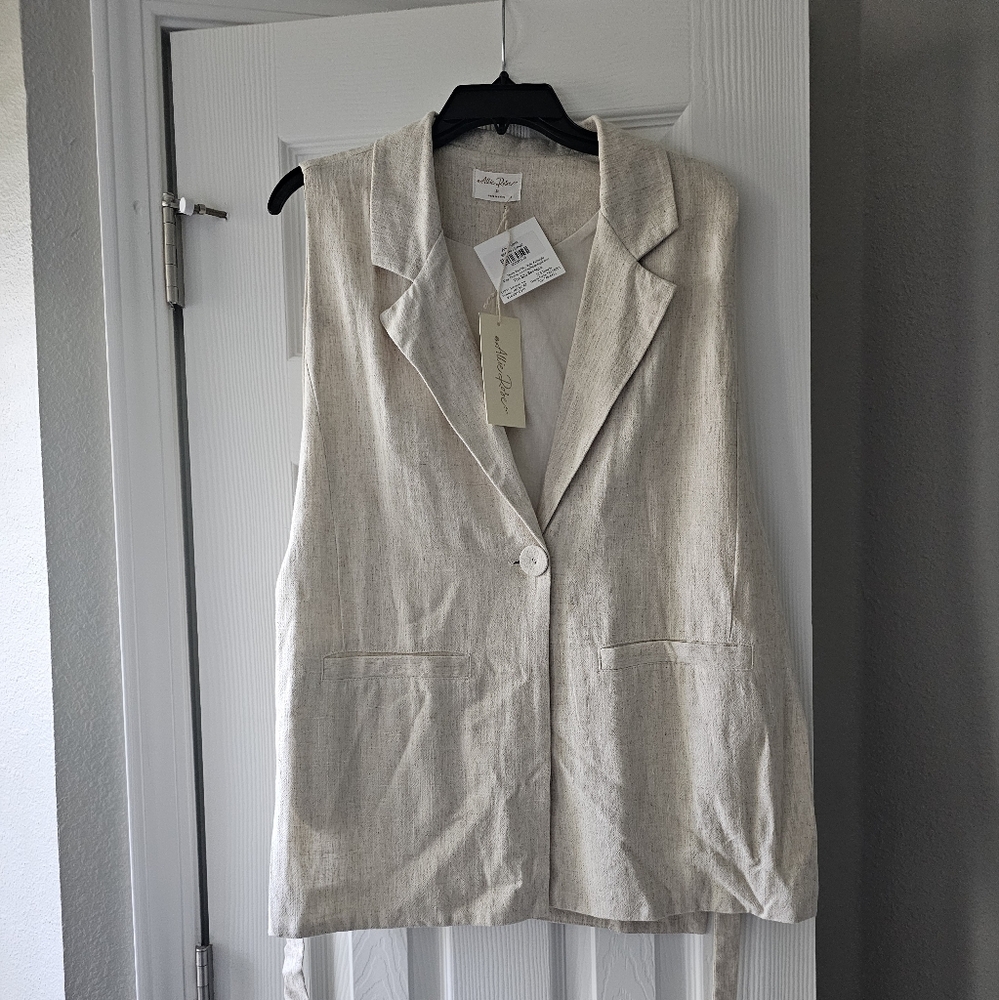 Alice Rose Women's Cream Vest